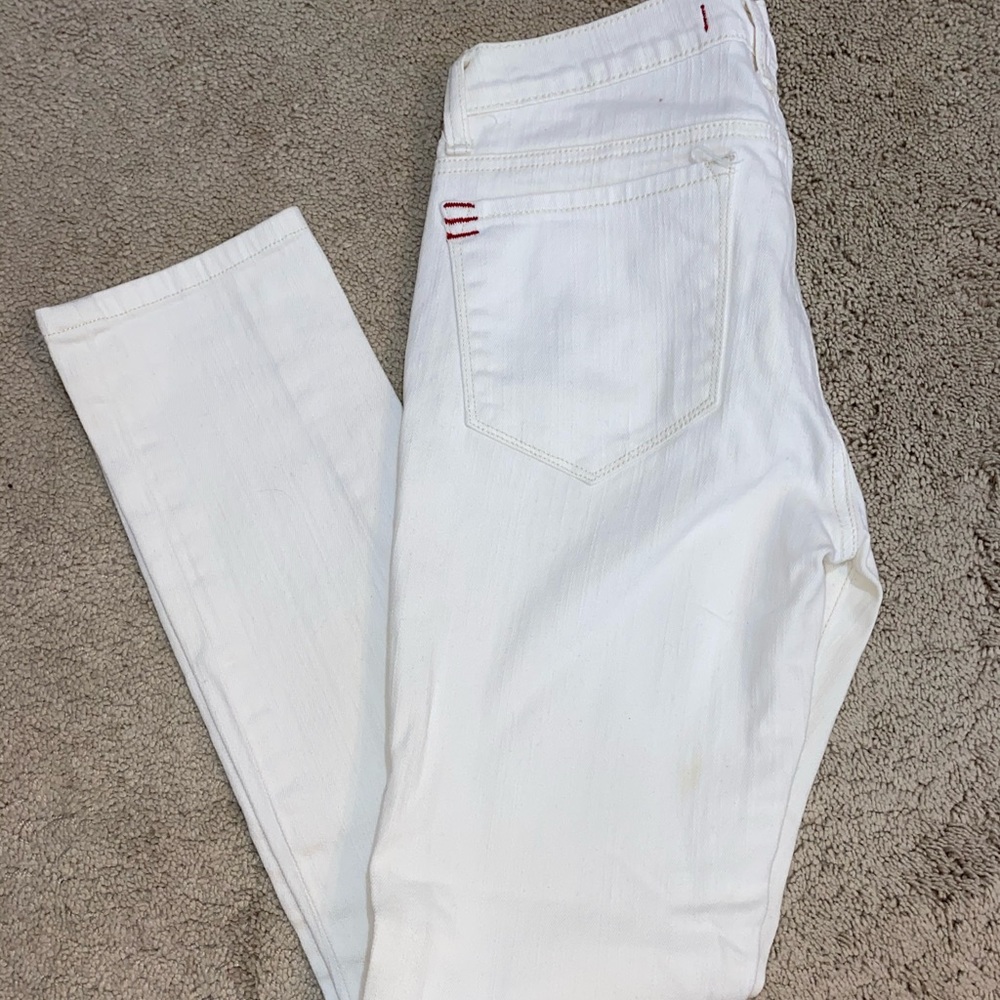 *CLEARANCE* BDG Cigarette Mid Rise White